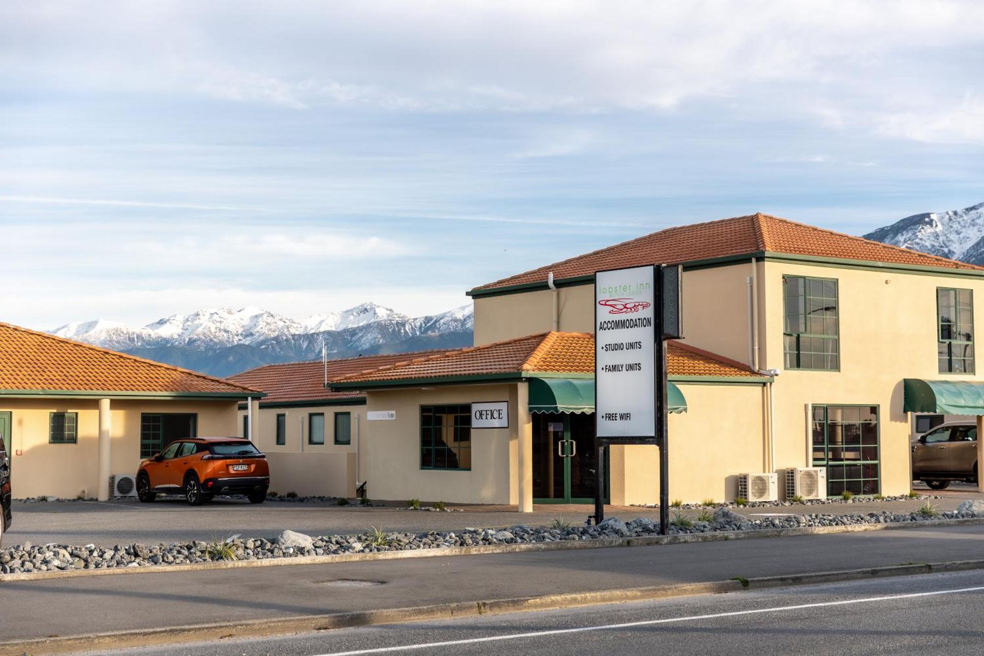 Lobster Inn Motel Кайкоура Экстерьер фото